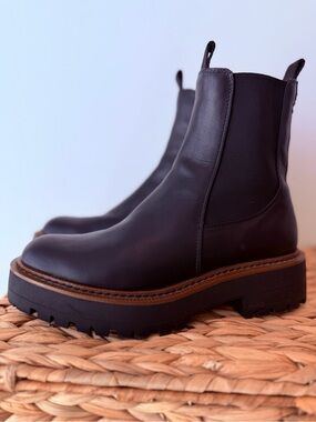 Sam Edelman Black Leather Lug Platform Chelsea Boots